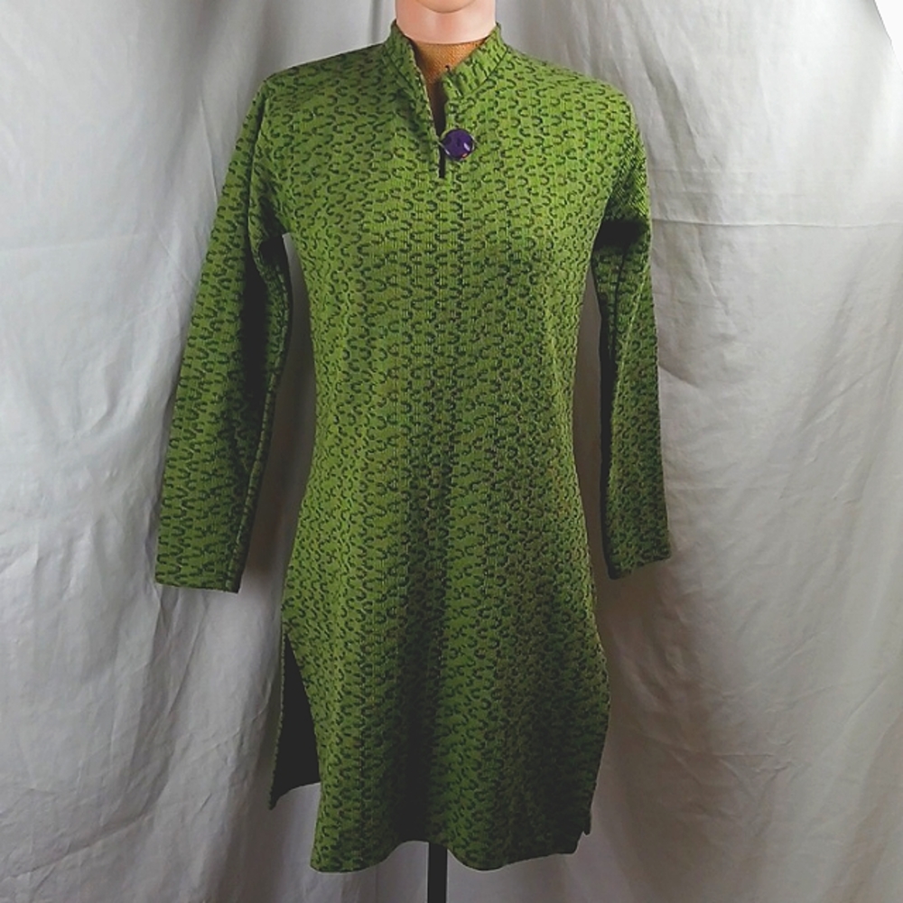 Oswal Collection knitted Indian Women's green and black straight dress Medium